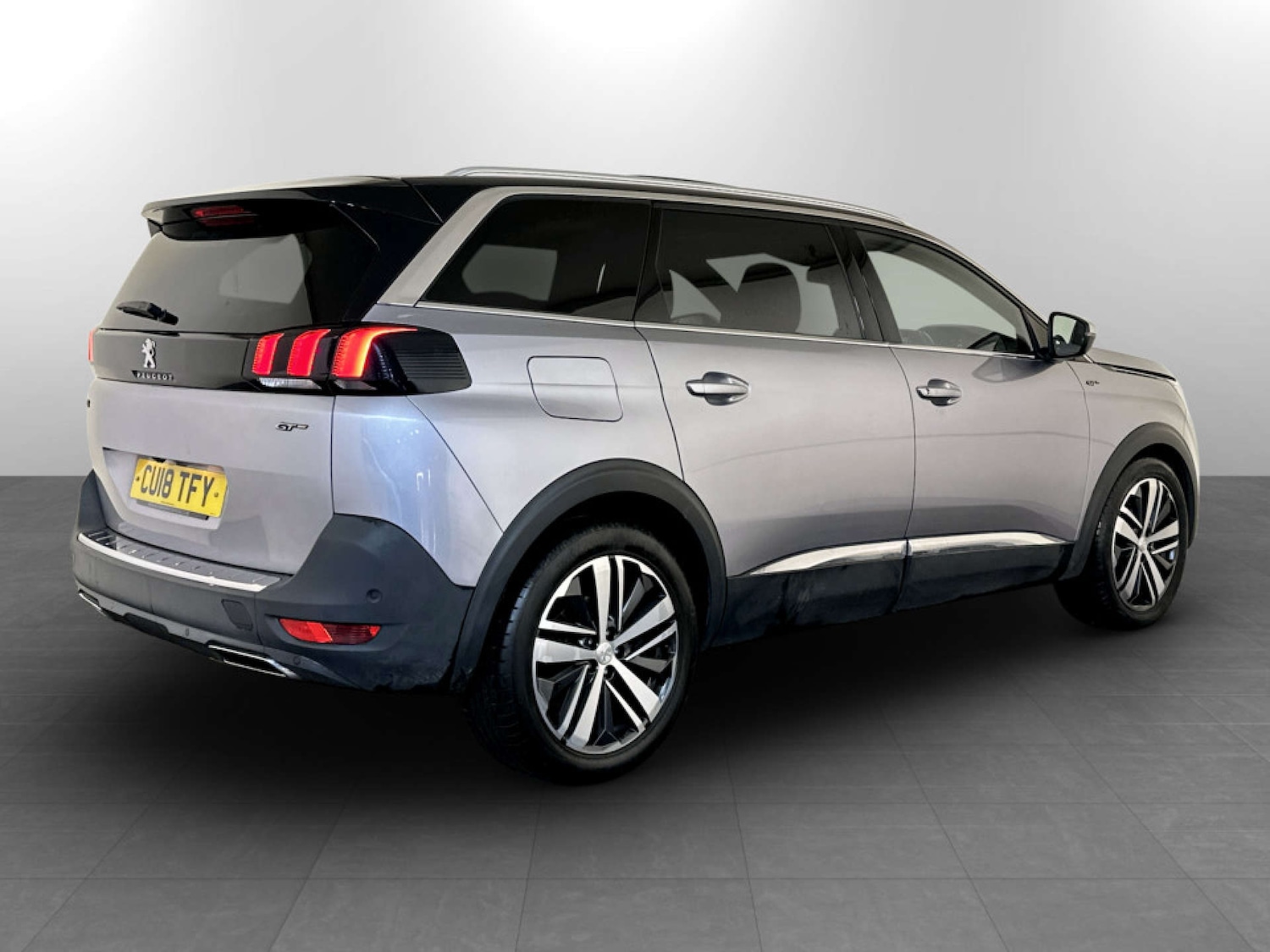 Used Peugeot 5008 2018 for sale - 77523265: Photo 10