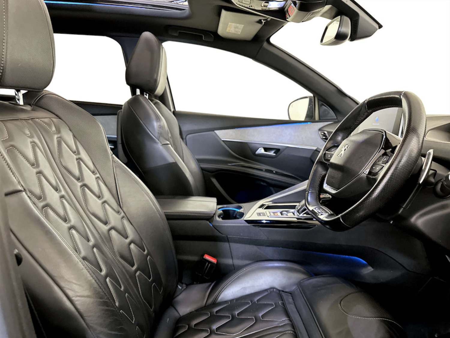 Used Peugeot 5008 2018 for sale - 77523265: Photo 13