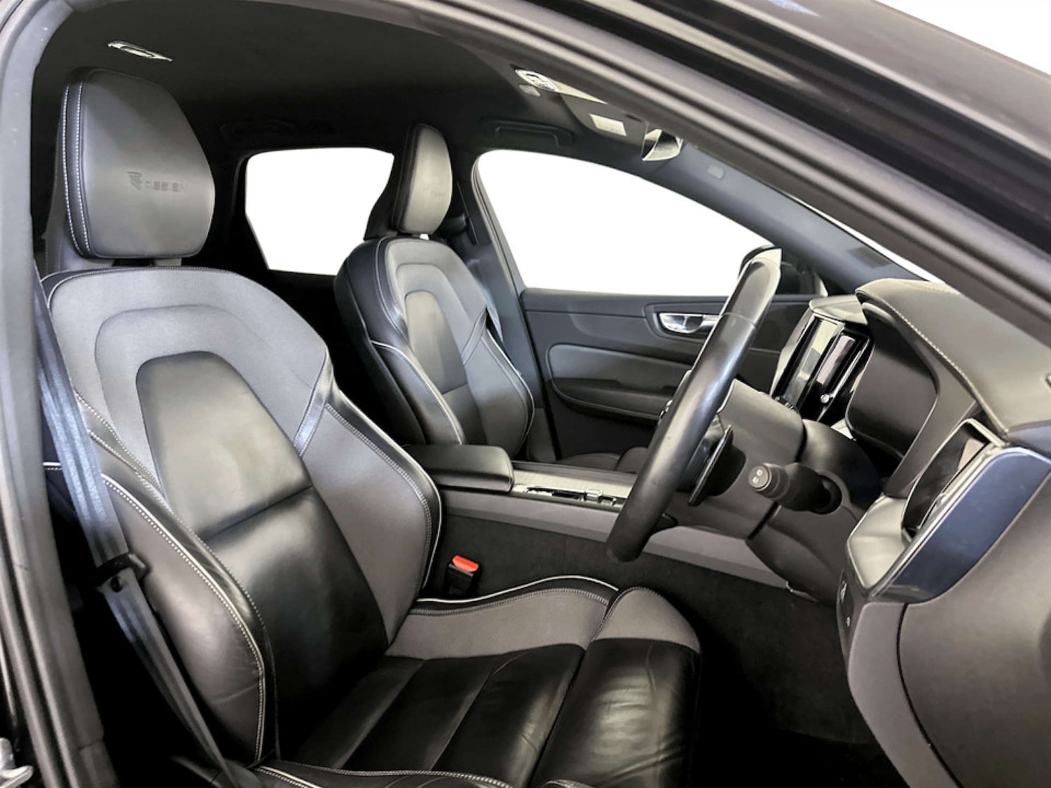 Used Volvo XC60 2019 for sale - 77185051: Photo 13