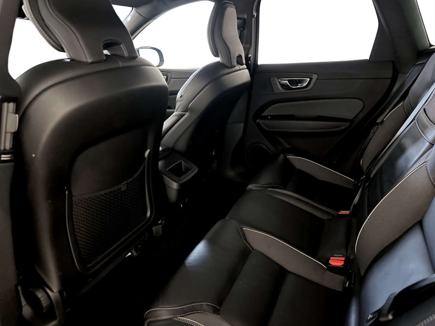 Used Volvo XC60 2019 for sale - 77185051: Photo 14