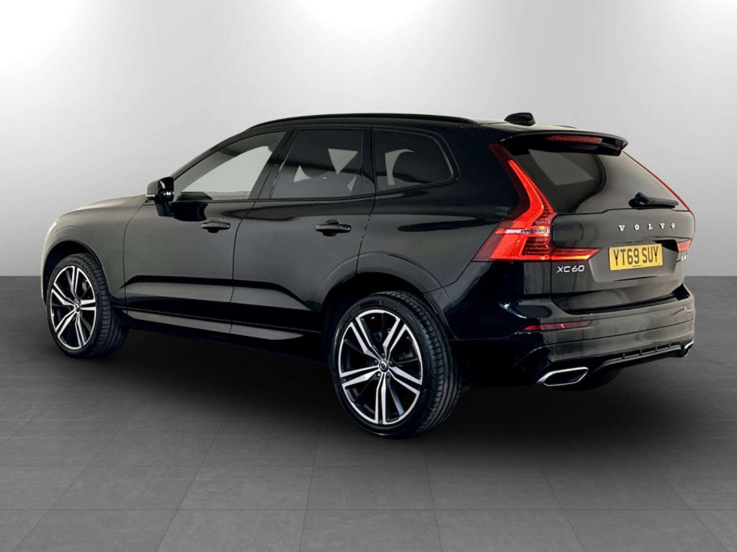 Used Volvo XC60 2019 for sale - 77185051: Photo 8