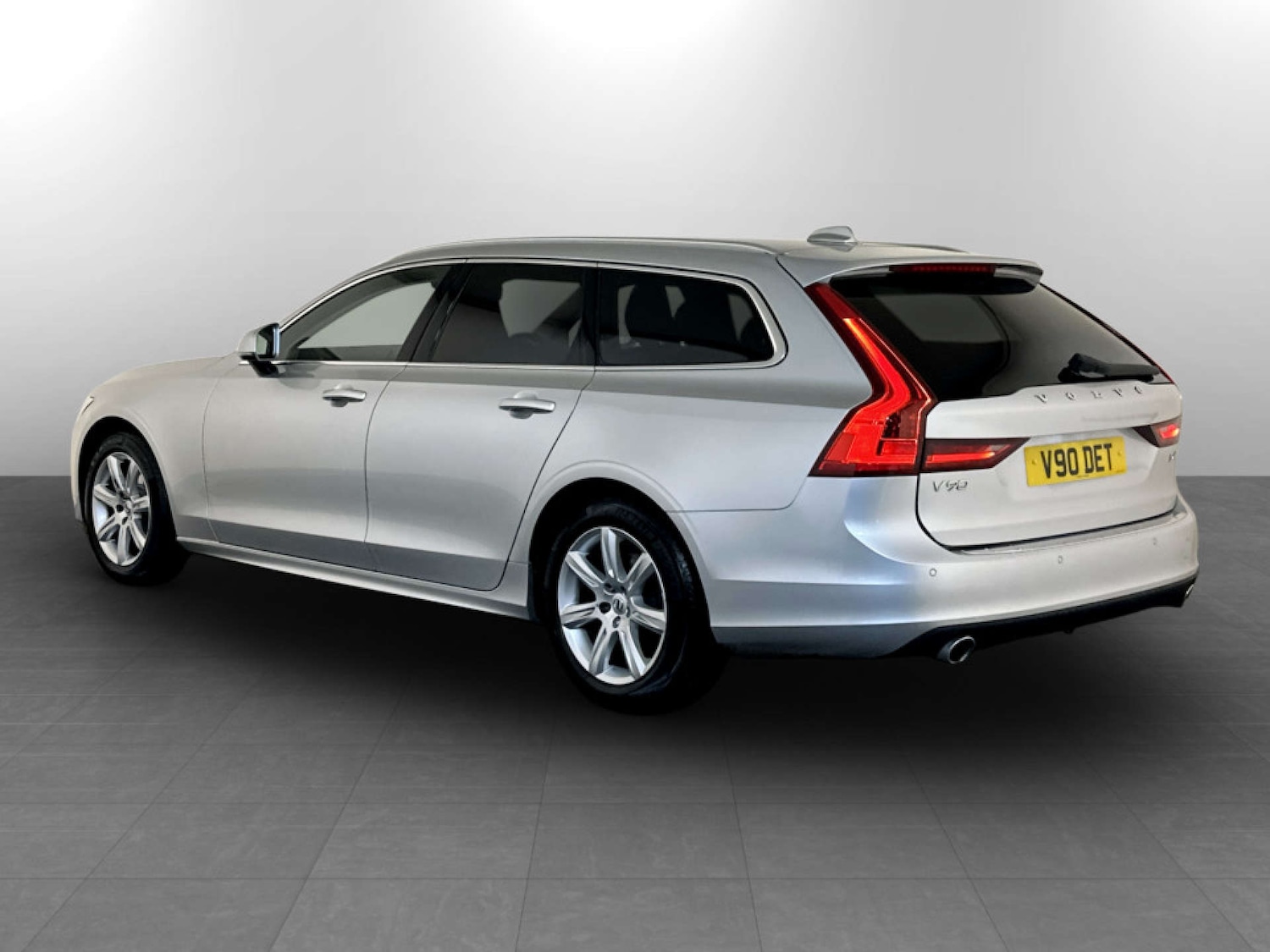 Used Volvo V90 2019 for sale - 77301684: Photo 8