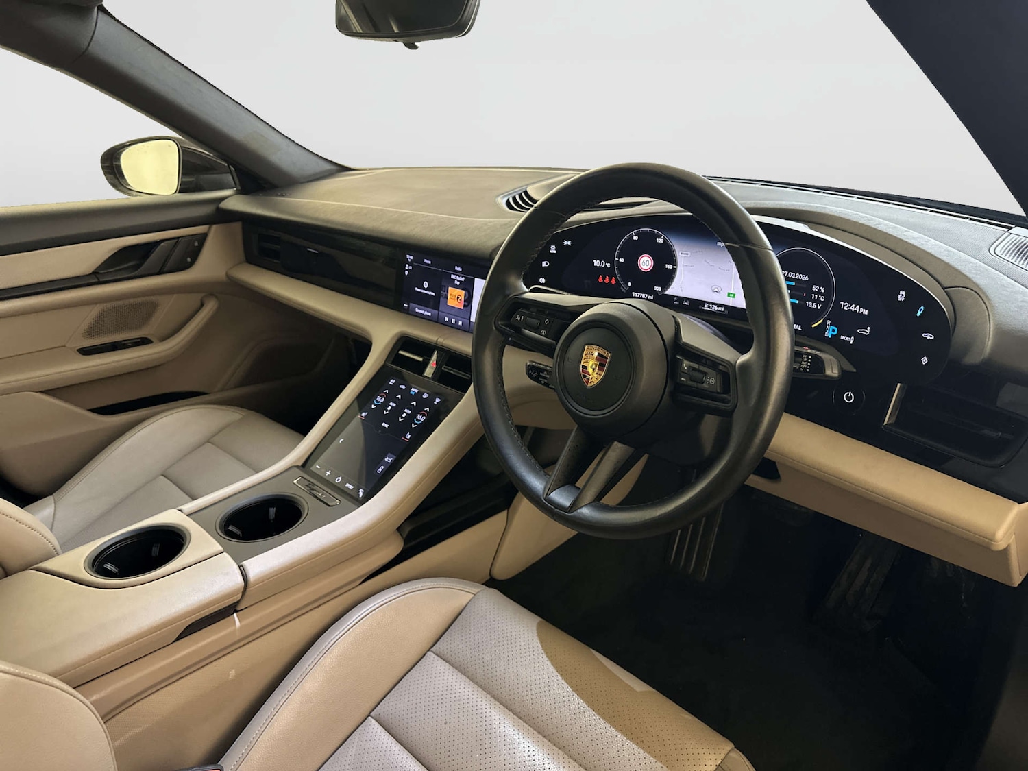 Used Porsche Taycan 2022 for sale - 78041805: Photo 15