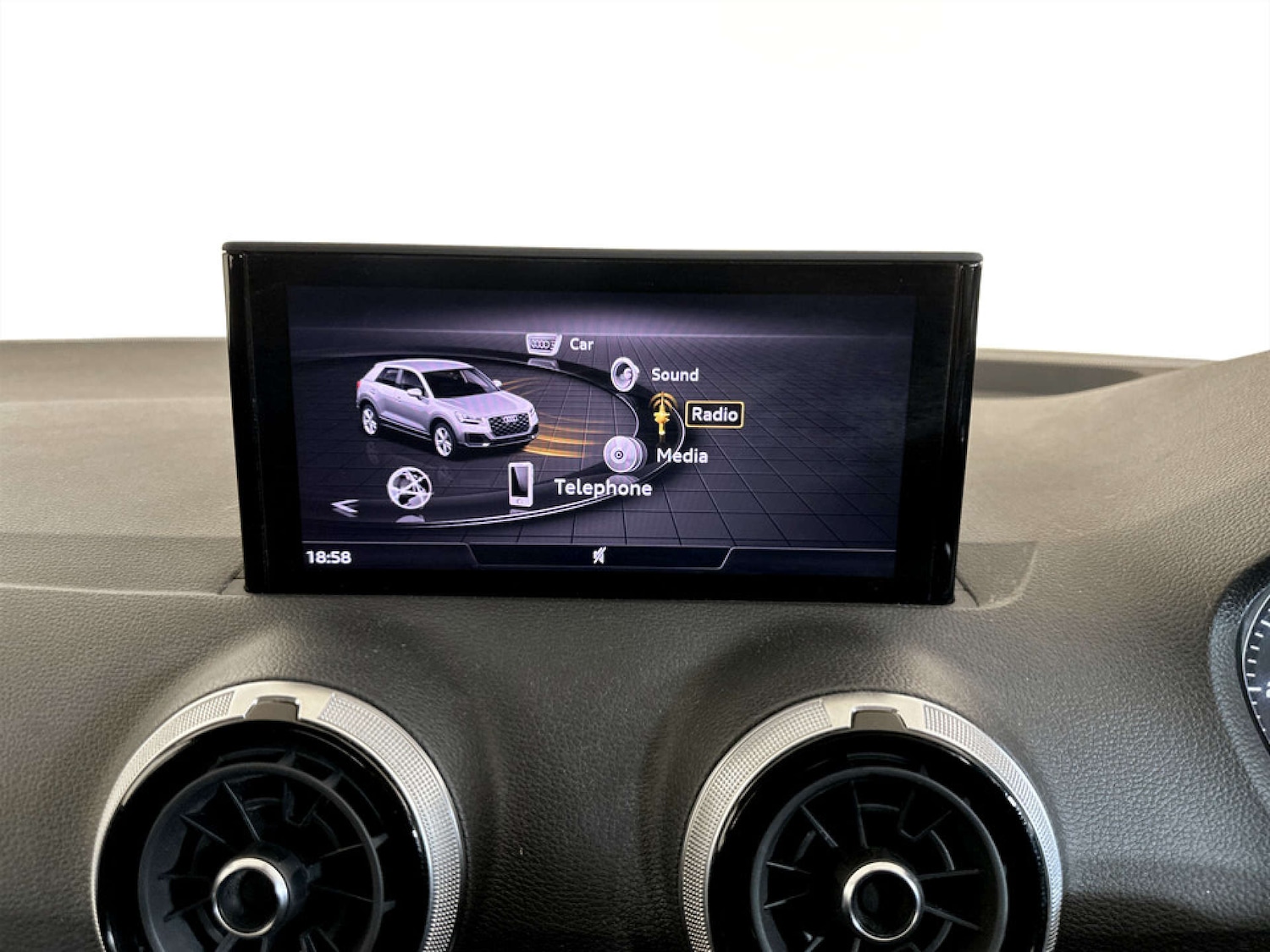 Used Audi Q2 2022 for sale - 77195896: Photo 23