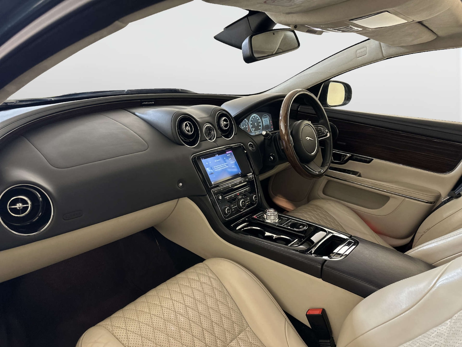 Used Jaguar XJ 2017 for sale - 78041882: Photo 12