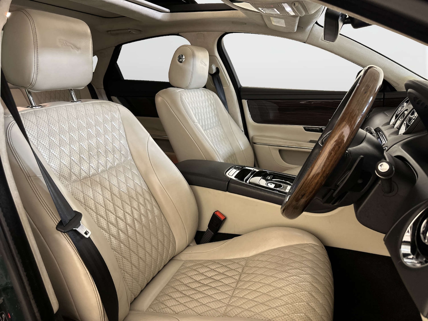 Used Jaguar XJ 2017 for sale - 78041882: Photo 13