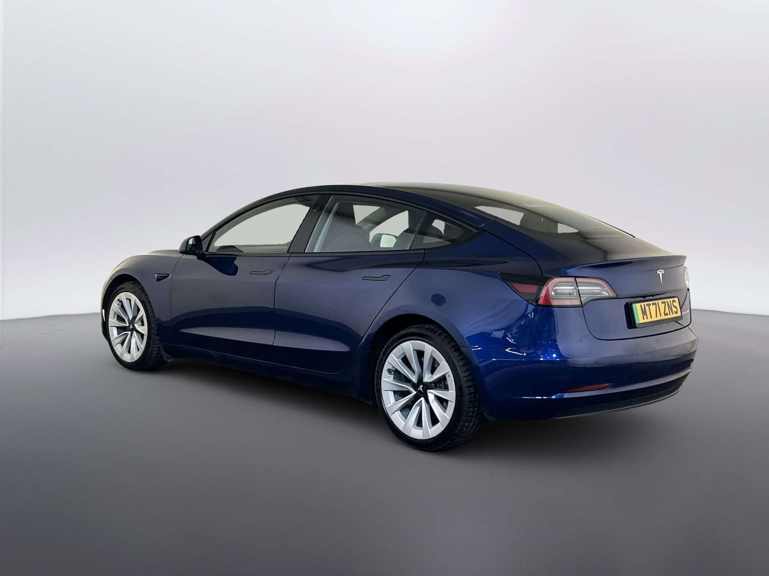 Used Tesla Model 3 2021 for sale - 77934065: Photo 8