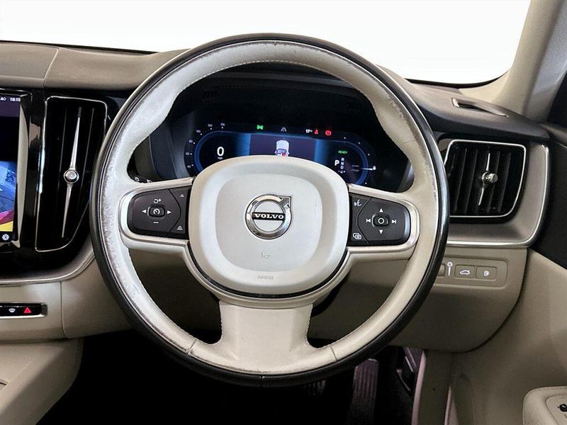 Used Volvo XC60 2021 for sale - 75982540: Photo 16