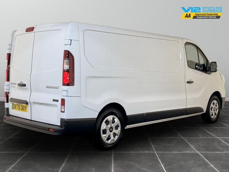 Used Renault Trafic 2025 for sale - 76616237: Photo 9