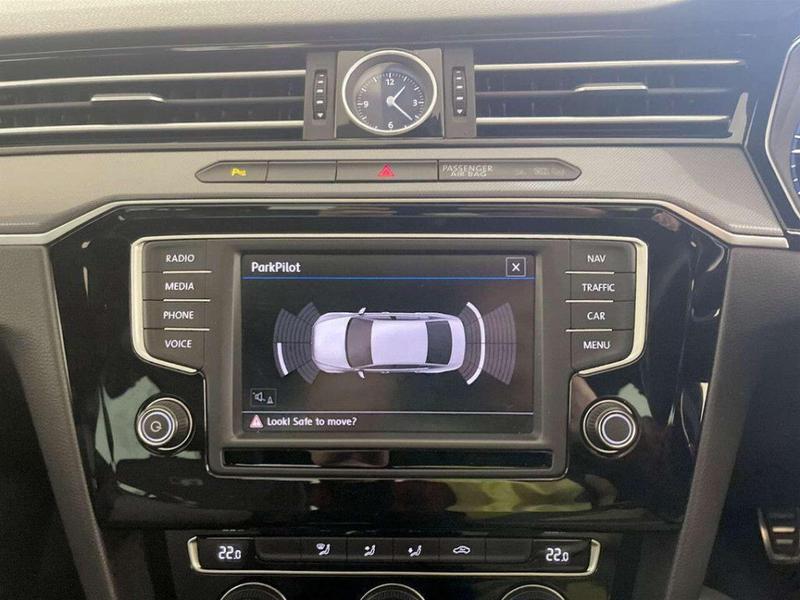 Used Volkswagen Passat 2017 for sale - 76826121: Photo 24