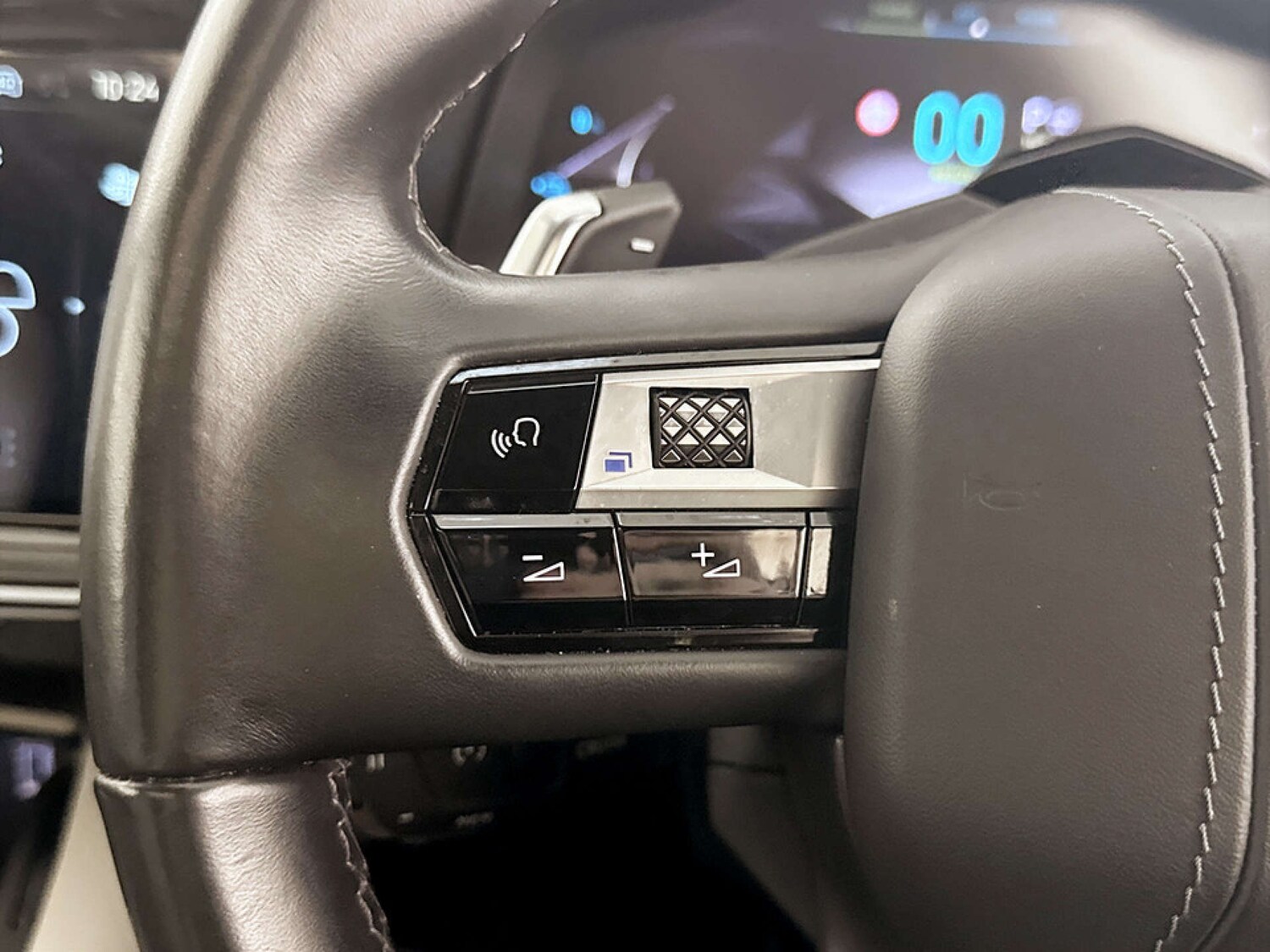 Used DS Automobiles DS 7 2023 for sale - 77681238: Photo 16