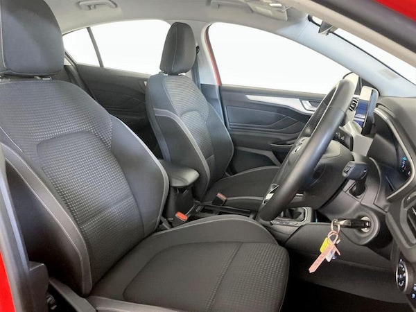 Used Ford Focus 2021 for sale - 76222670: Photo 13