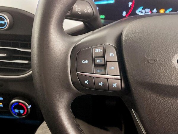 Used Ford Focus 2021 for sale - 76222670: Photo 17