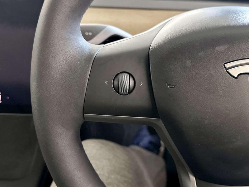 Used Tesla Model 3 2023 for sale - 77025853: Photo 17