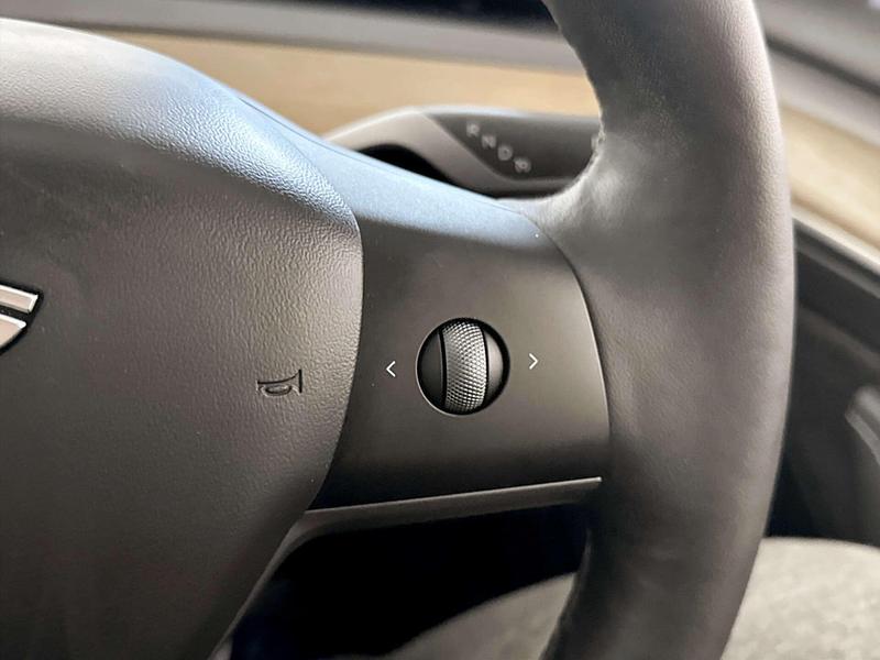 Used Tesla Model 3 2023 for sale - 77025853: Photo 18