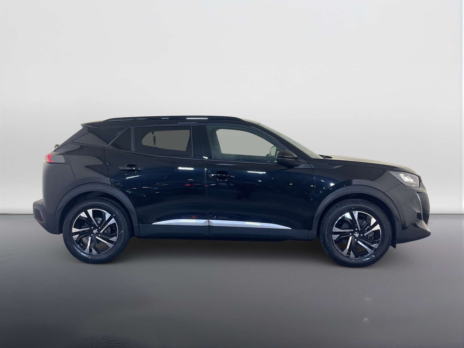 Used Peugeot 2008 2021 for sale - 77989908: Photo 11