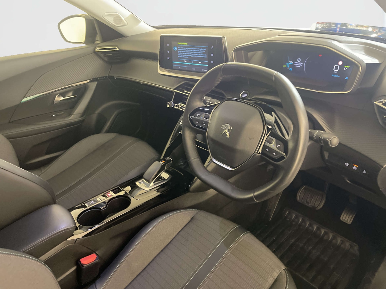 Used Peugeot 2008 2021 for sale - 77989908: Photo 15