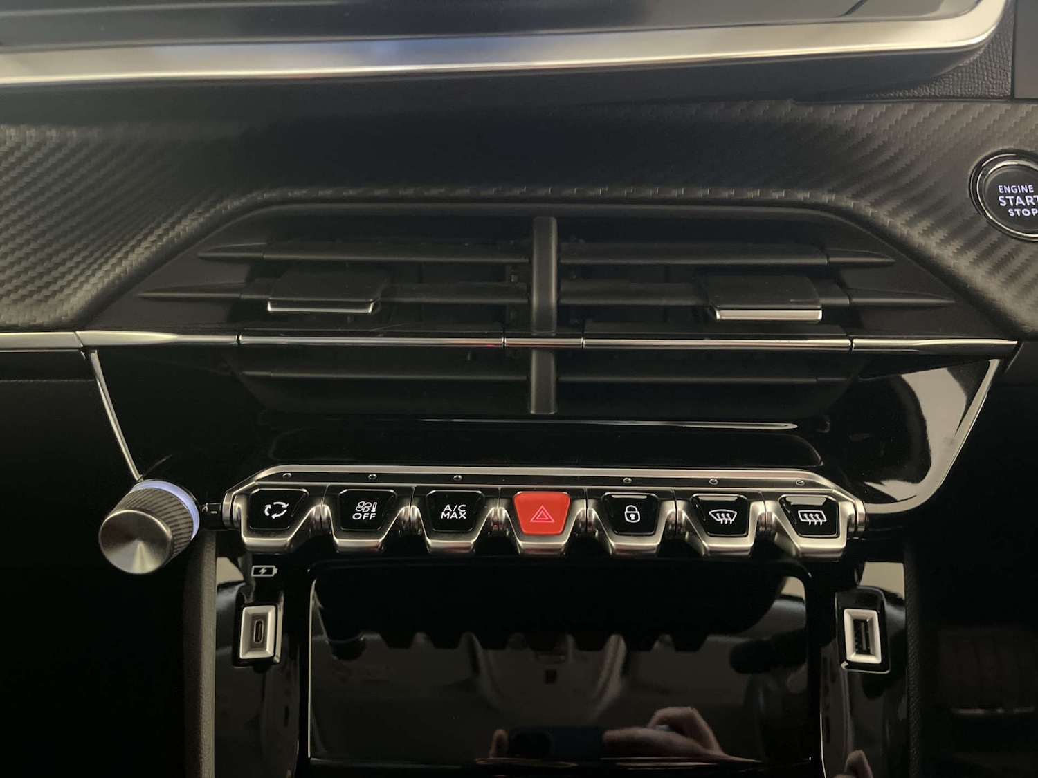 Used Peugeot 2008 2021 for sale - 77989908: Photo 23