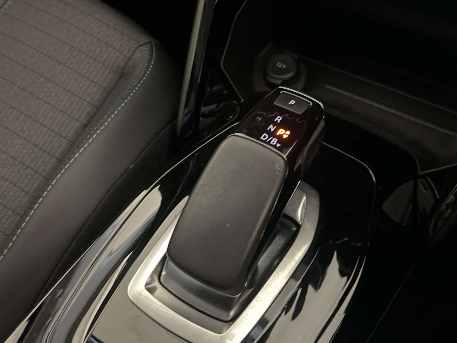 Used Peugeot 2008 2021 for sale - 77989908: Photo 24