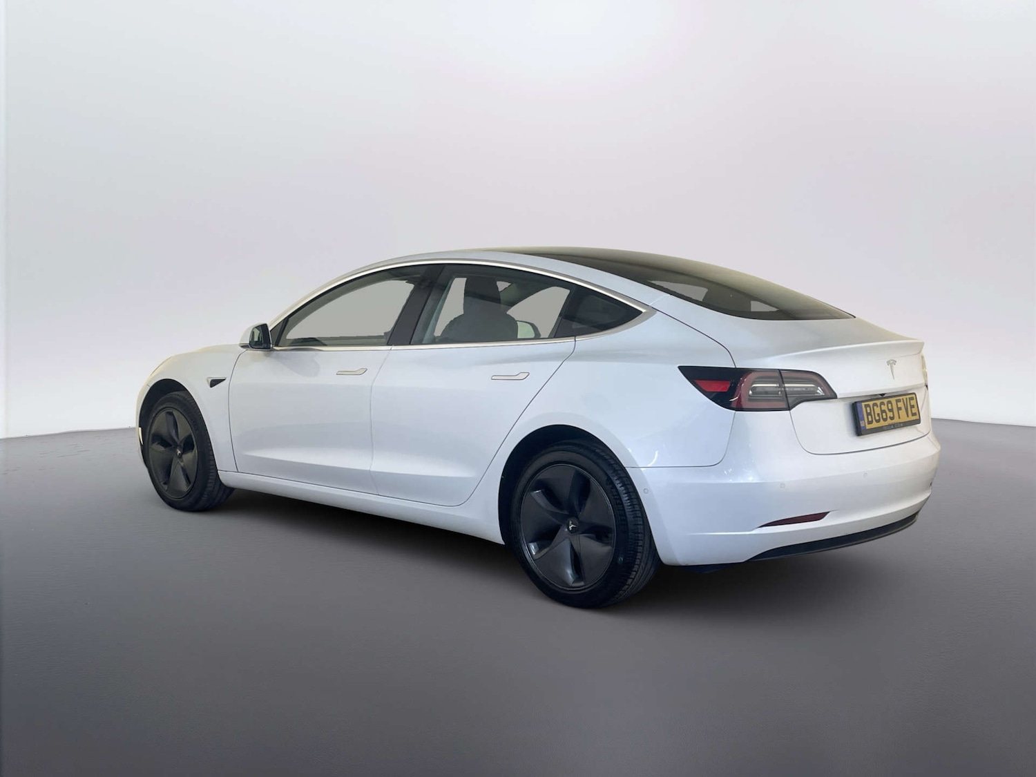 Used Tesla Model 3 2019 for sale - 78210427: Photo 8