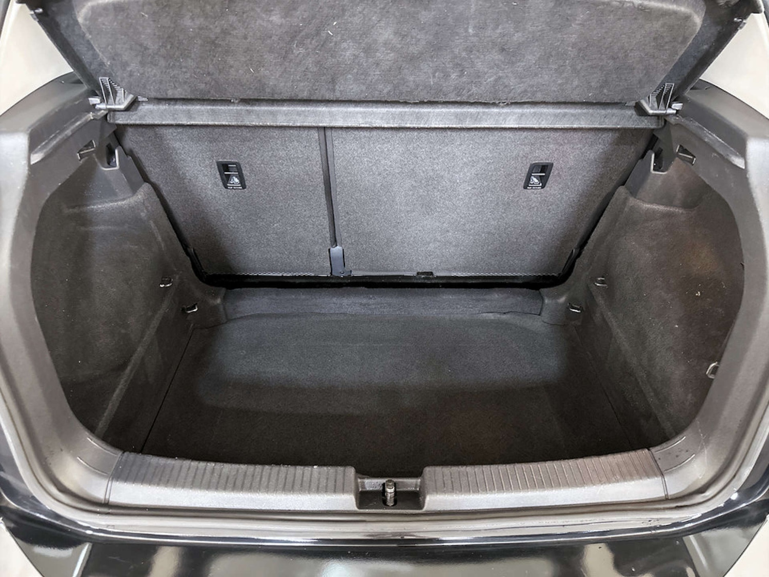 Used Volkswagen T-Cross 2019 for sale - 77184927: Photo 15