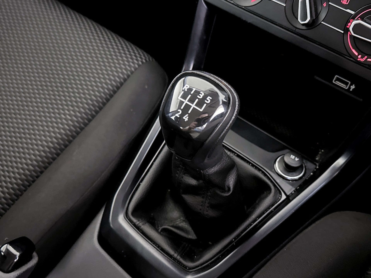 Used Volkswagen T-Cross 2019 for sale - 77184927: Photo 27