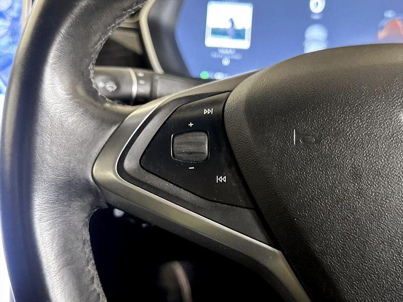 Used Tesla Model S 2017 for sale - 76545317: Photo 17