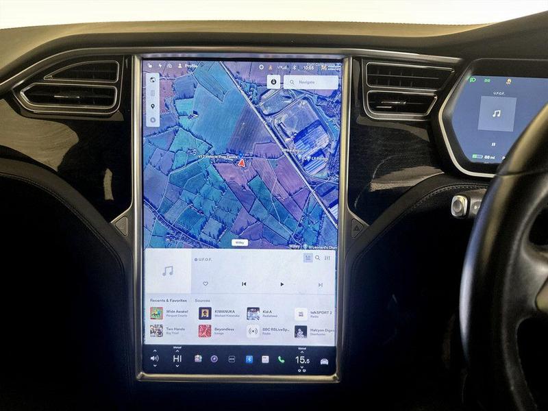 Used Tesla Model S 2017 for sale - 76545317: Photo 22