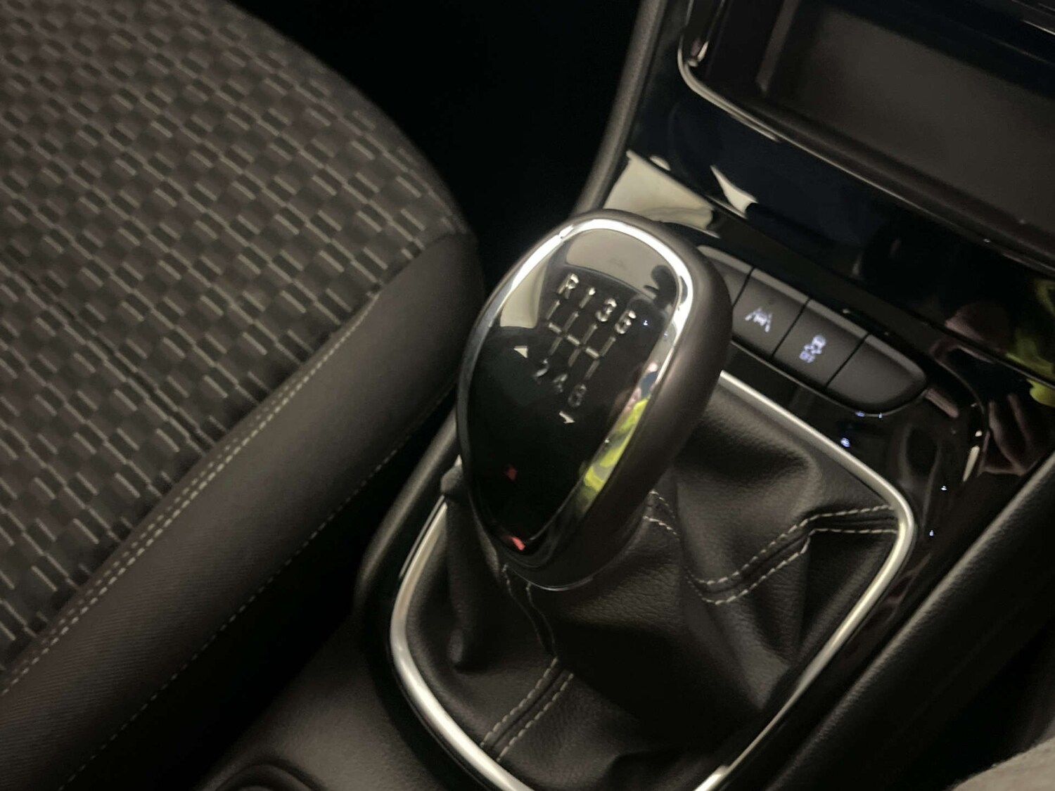 Used Vauxhall Astra 2019 for sale - 78112489: Photo 24