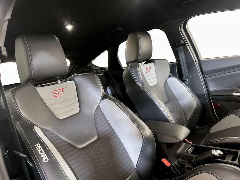 Used Ford Focus 2016 for sale - 76580725: Photo 13