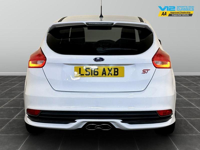 Used Ford Focus 2016 for sale - 76580725: Photo 9