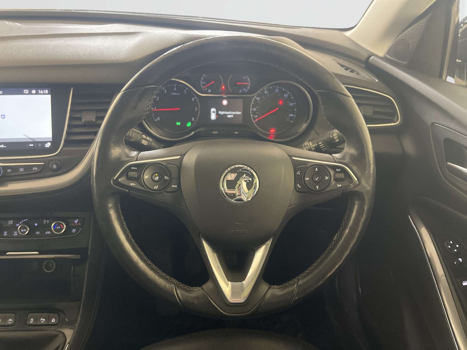 Used Vauxhall Grandland X 2018 for sale - 78123017: Photo 15