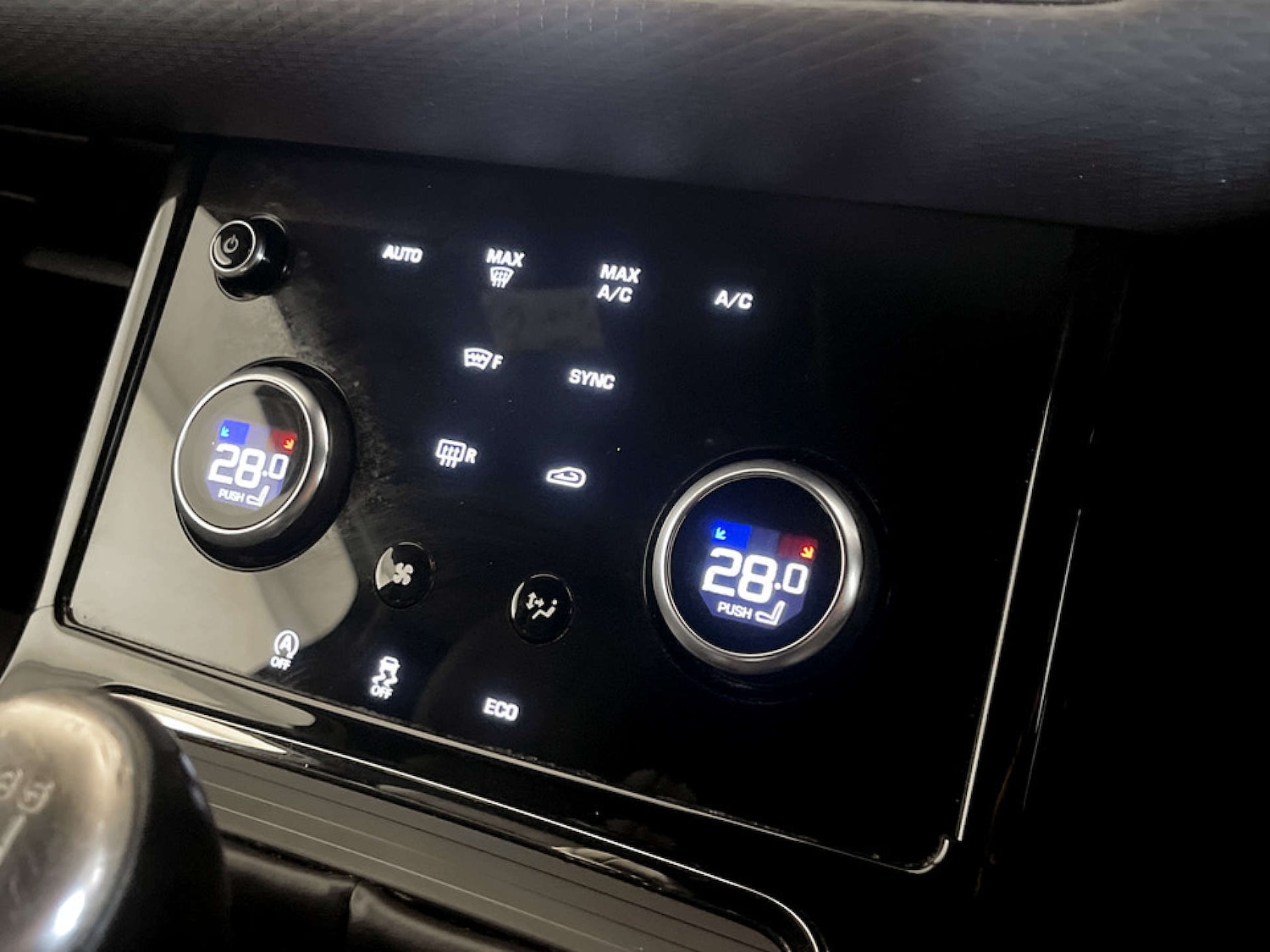 Used Land Rover Range Rover Evoque 2019 for sale - 77547630: Photo 24