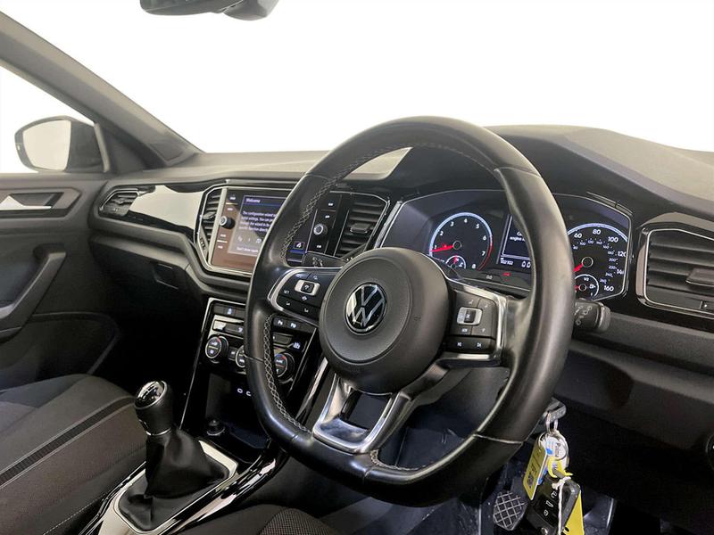Used Volkswagen T-Roc 2021 for sale - 77138238: Photo 15