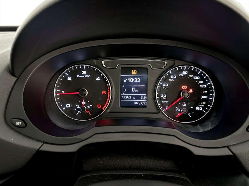 Used Audi Q3 2017 for sale - 77095713: Photo 19