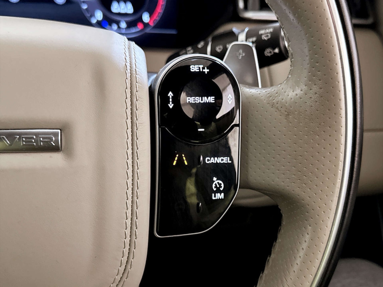 Used Land Rover Range Rover Velar 2019 for sale - 77184912: Photo 19