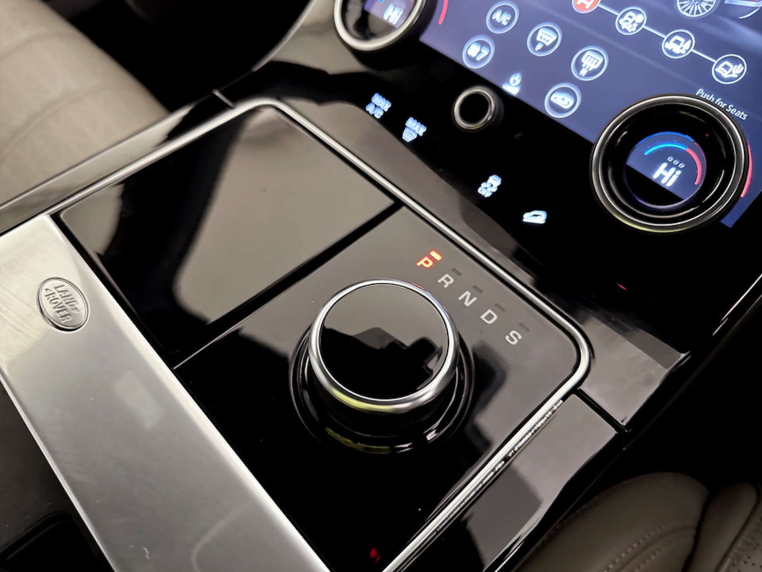 Used Land Rover Range Rover Velar 2019 for sale - 77184912: Photo 26