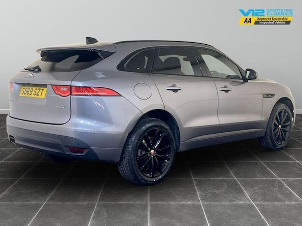 Used Jaguar F-Pace 2019 for sale - 76209284: Photo 10