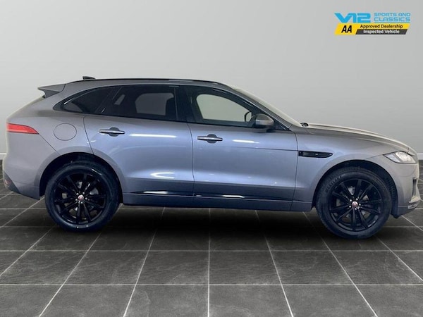 Used Jaguar F-Pace 2019 for sale - 76209284: Photo 11