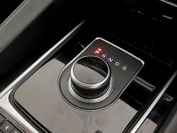 Used Jaguar F-Pace 2019 for sale - 76209284: Photo 27