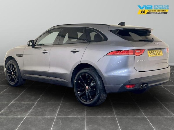 Used Jaguar F-Pace 2019 for sale - 76209284: Photo 8
