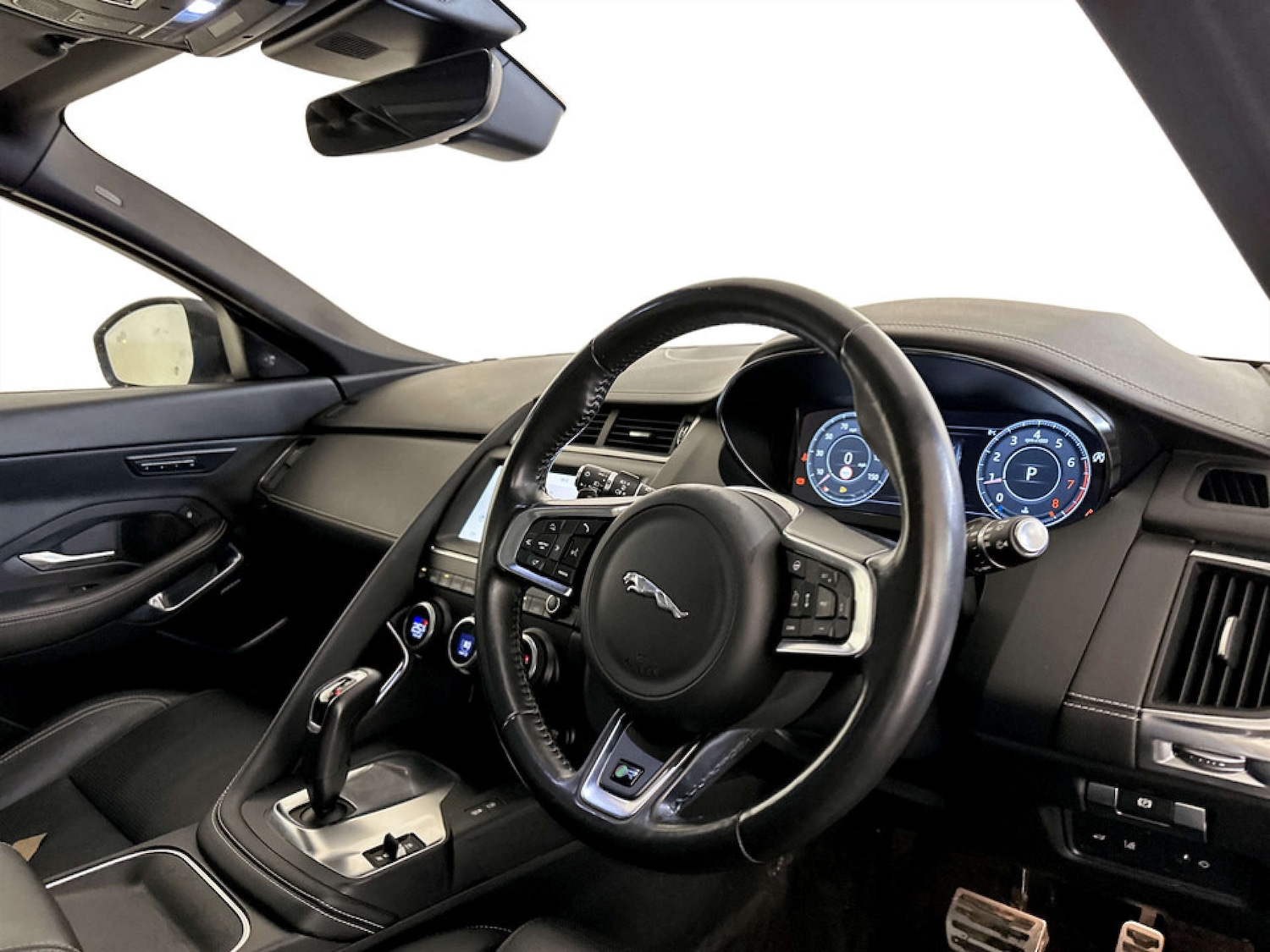 Used Jaguar E-Pace 2018 for sale - 77213738: Photo 16