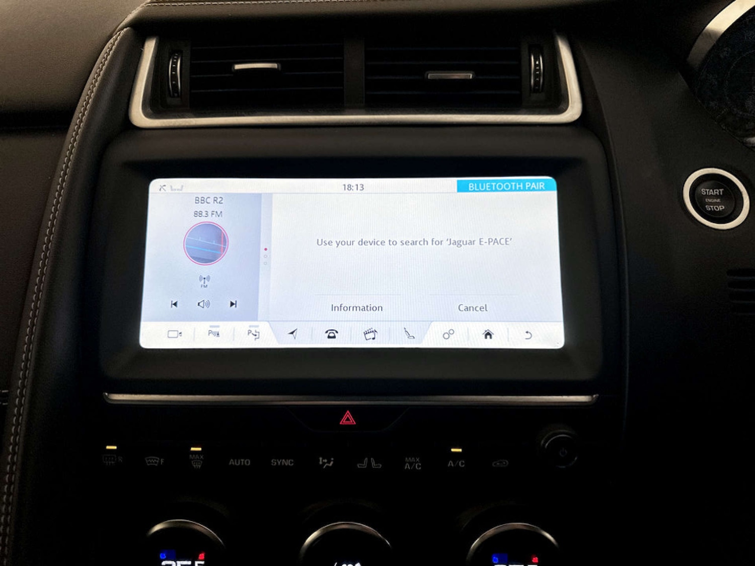 Used Jaguar E-Pace 2018 for sale - 77213738: Photo 21