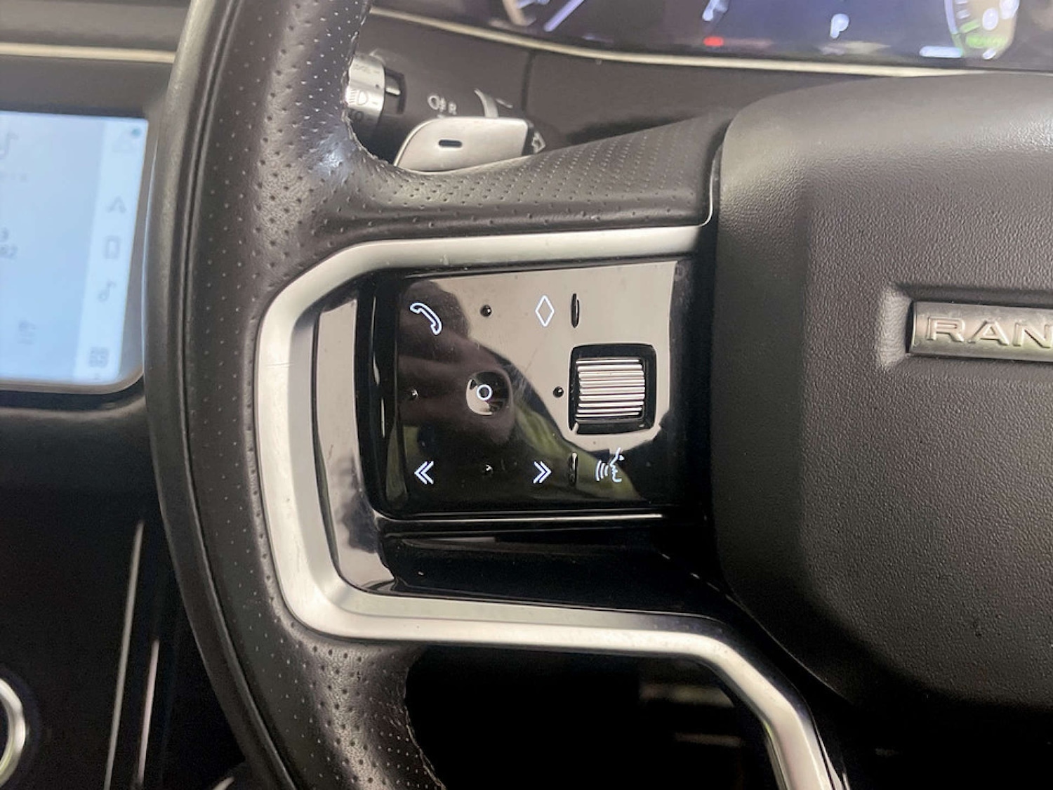 Used Land Rover Range Rover Evoque 2022 for sale - 77681194: Photo 17