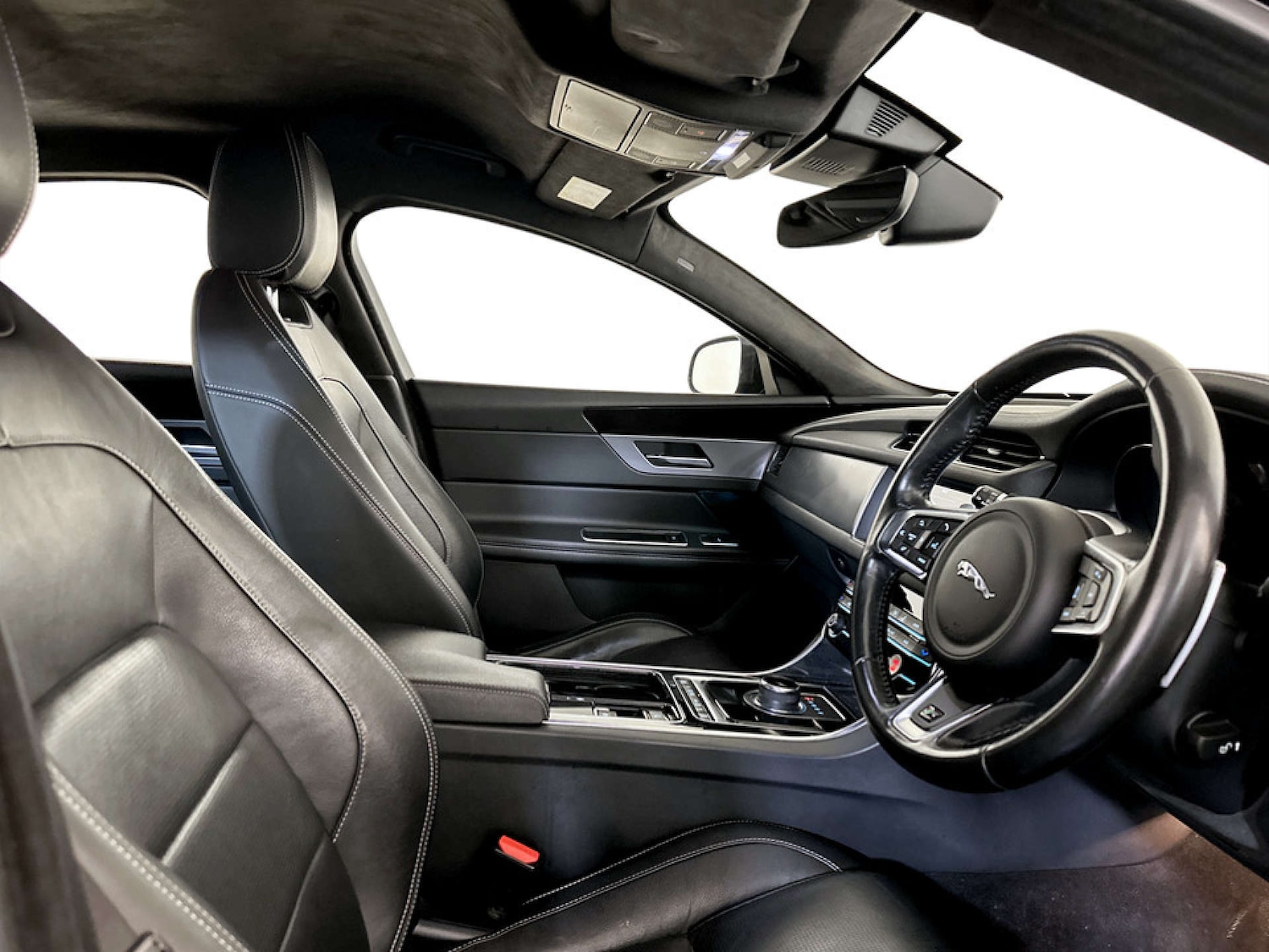 Used Jaguar XF 2019 for sale - 77234092: Photo 13