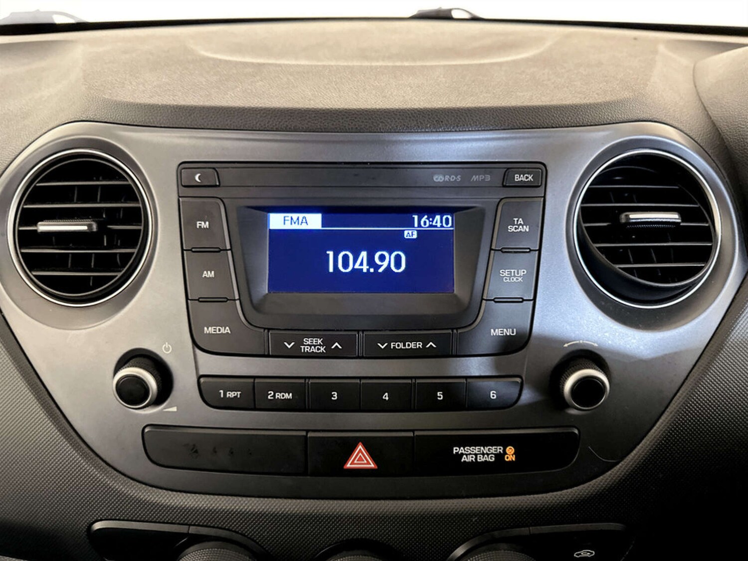 Used Hyundai i10 2018 for sale - 77535143: Photo 19