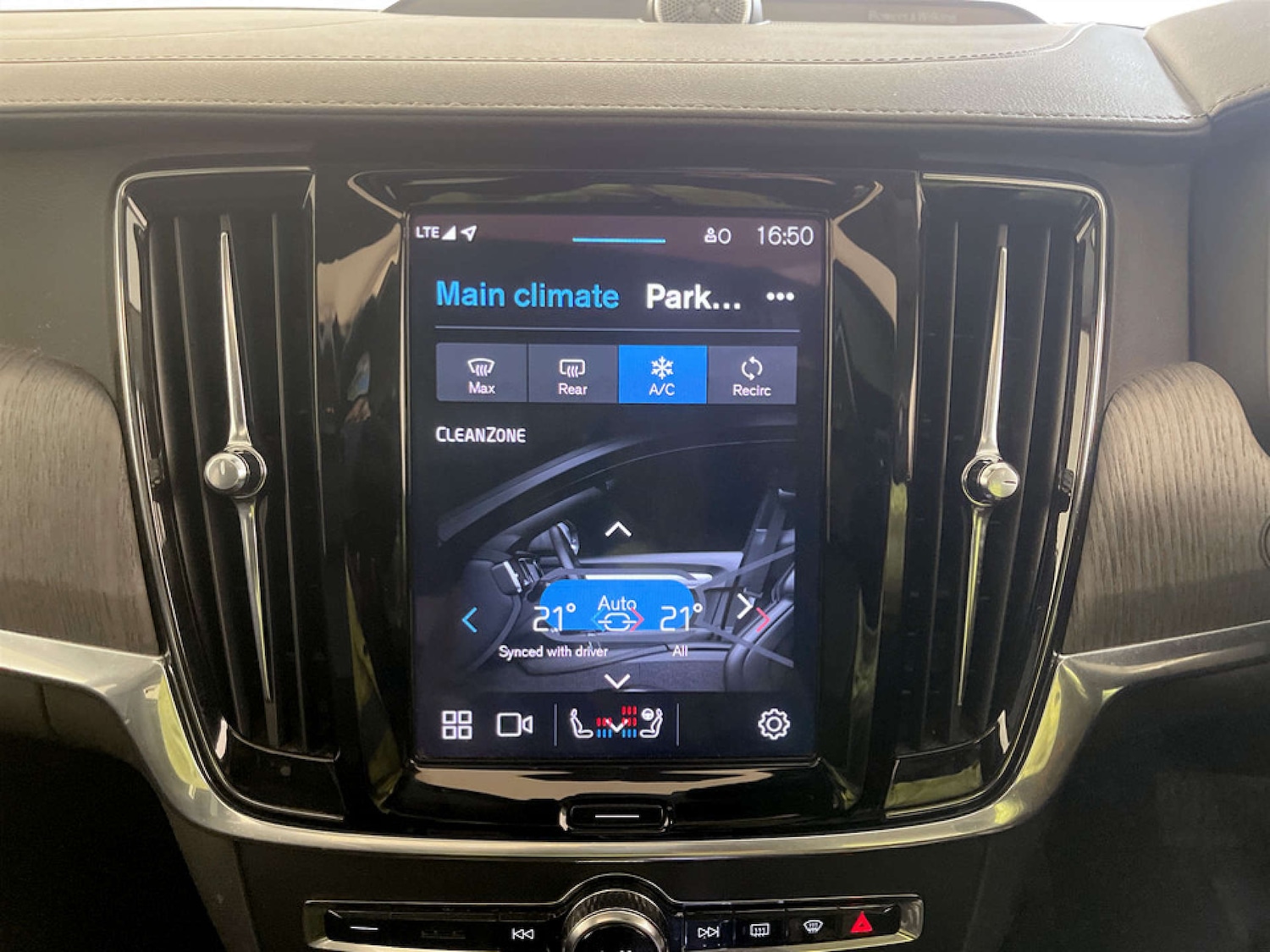 Used Volvo V90 2022 for sale - 77262790: Photo 22