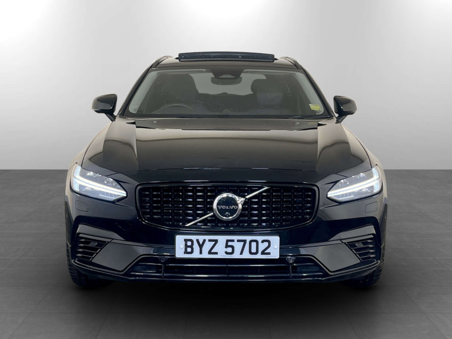 Used Volvo V90 2022 for sale - 77262790: Photo 5