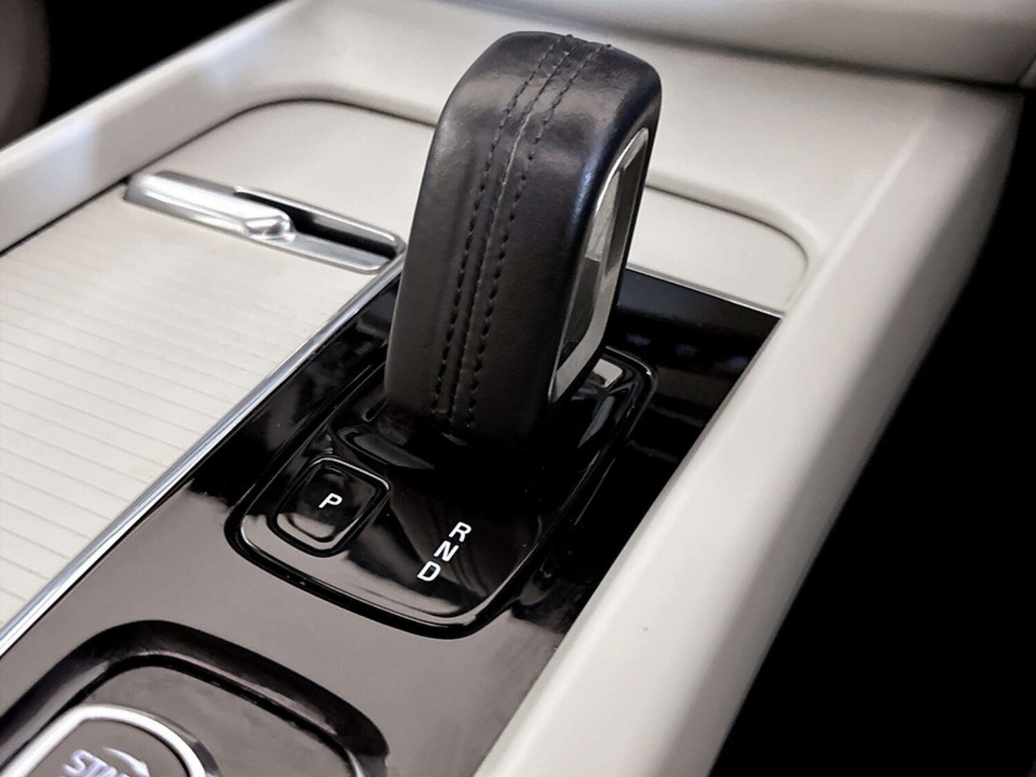 Used Volvo XC60 2020 for sale - 77185311: Photo 26