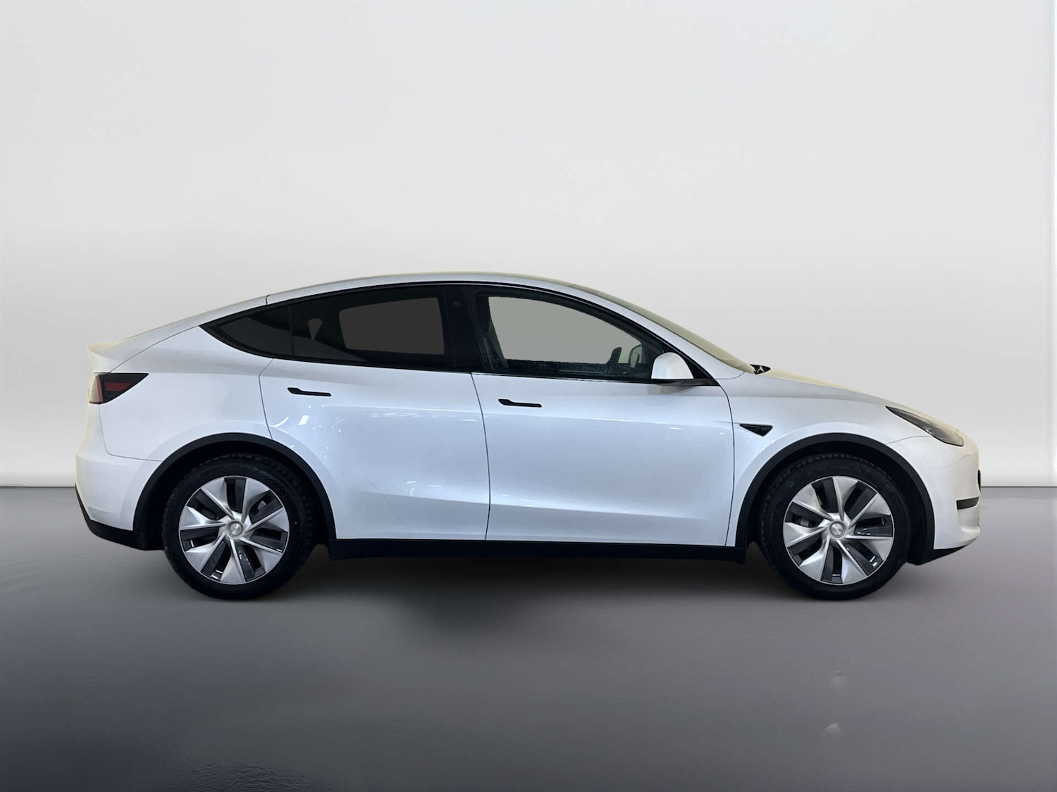 Used Tesla Model Y 2023 for sale - 78031002: Photo 11